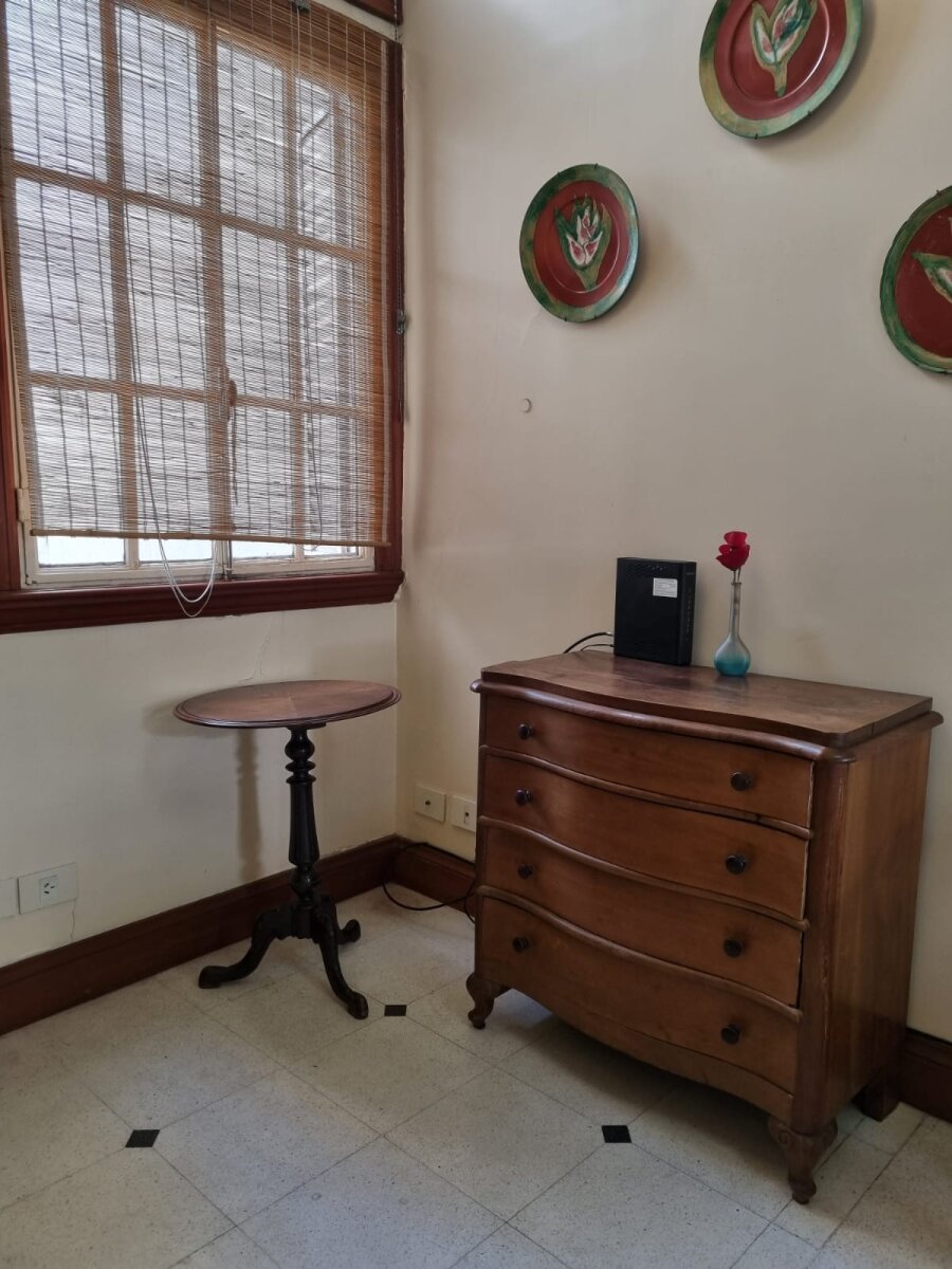 Retiro, Pasaje Tres Sargentos 300, piso 3, frente, 3 amb, 84m2, u$s 1,500 + luz + gas + internet. — foto 8