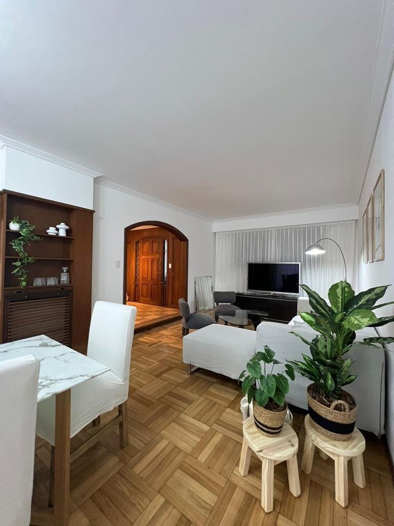 Belgrano, Blanco Encalada 2000, 5 amb, 179m2, u$s 2,200 + luz + gas + internet. — foto 13