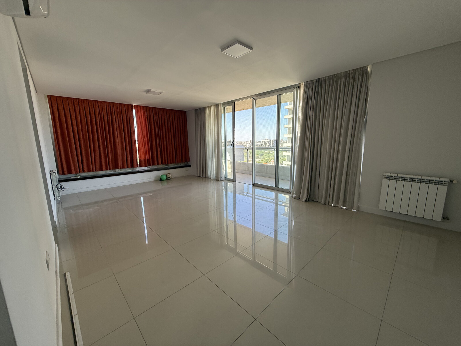 Departamento de 2 dormitorios en alquiler en Torre Milenica V — foto 3