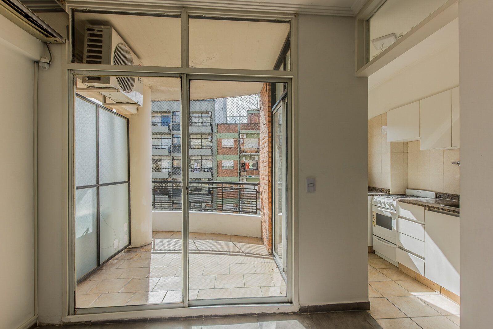 VENTA 2 AMBIENTES LUMINOSO, PISO ALTO BELGRANO/NUÑEZ