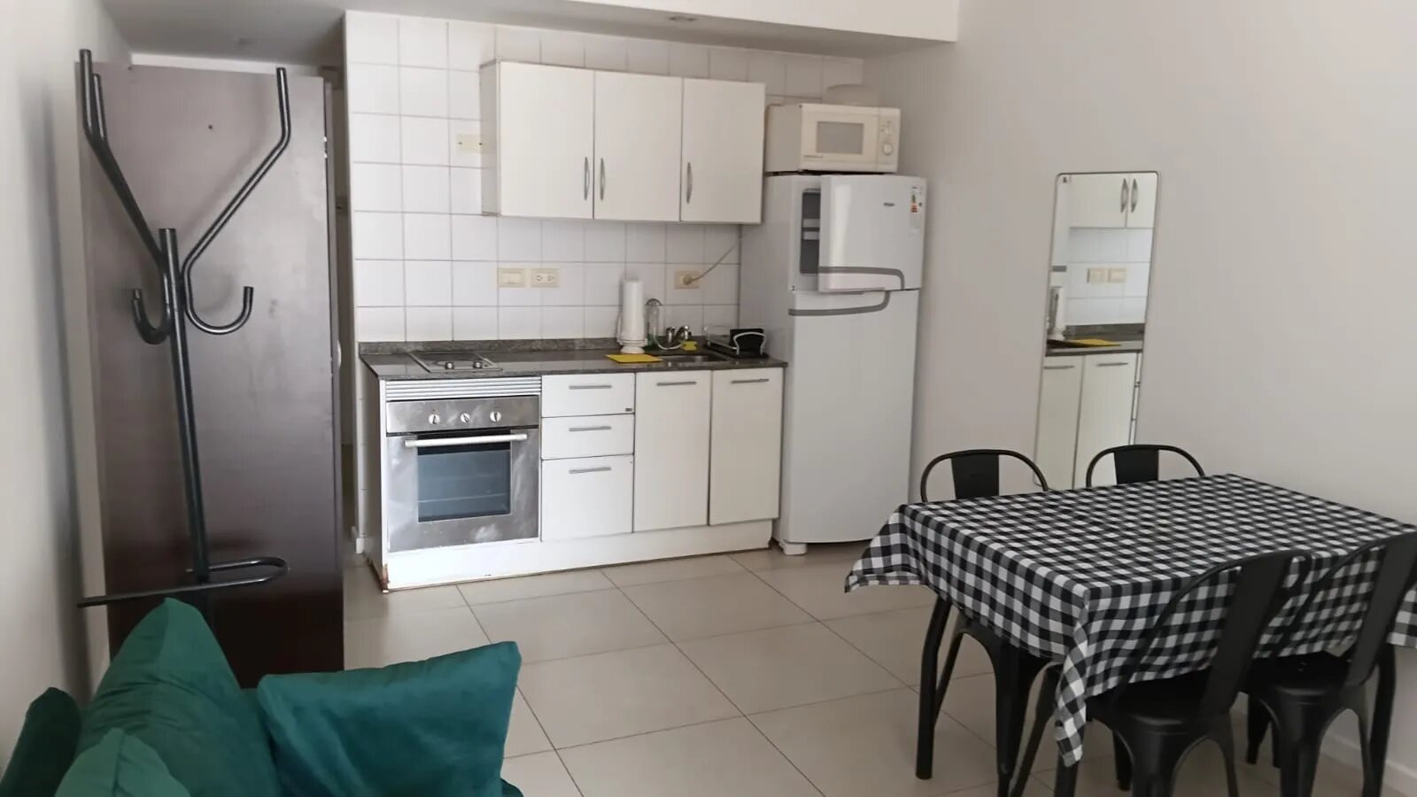 Departamento Monoambiente , en alquiler temporario, San Telmo — foto 3
