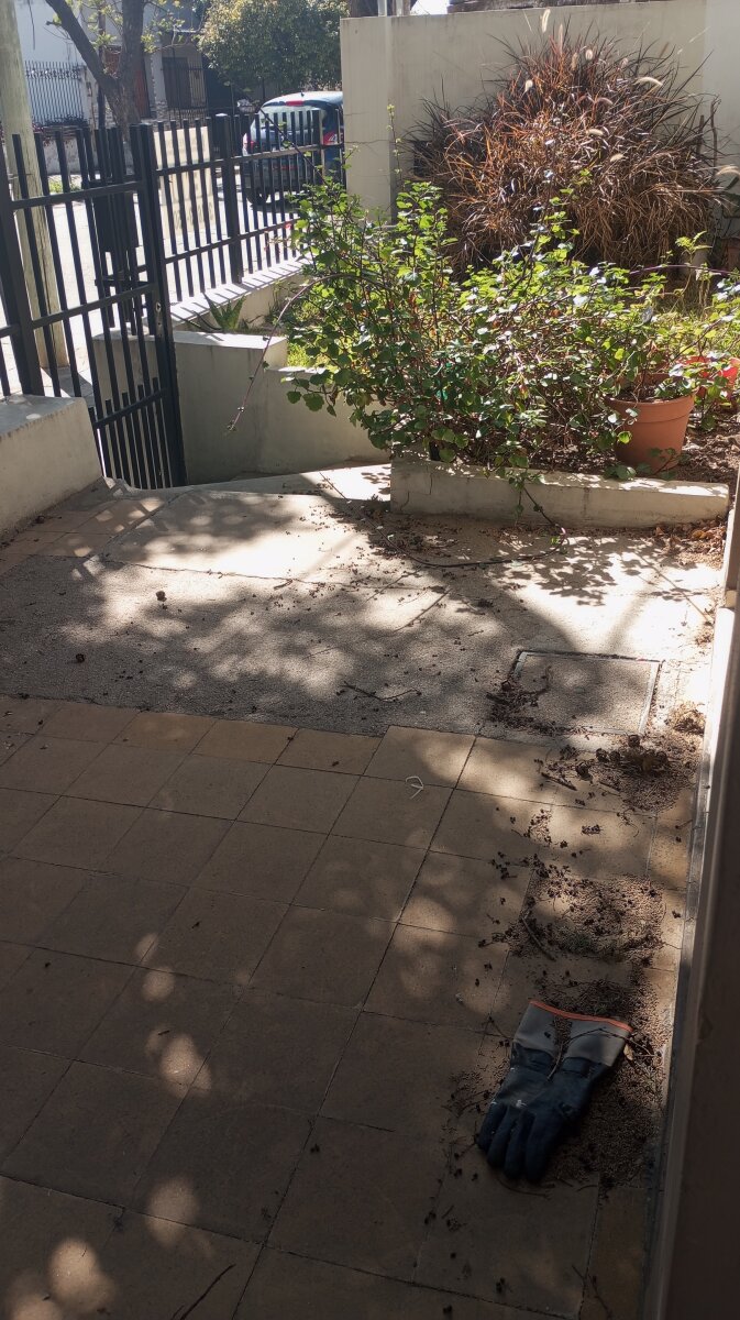 Oportunidad, casa en venta, 2 dormitorios, a 4 cuadras de Av Sabattini. Escritura — foto 13