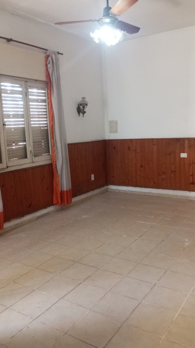 Oportunidad, casa en venta, 2 dormitorios, a 4 cuadras de Av Sabattini. Escritura — foto 7