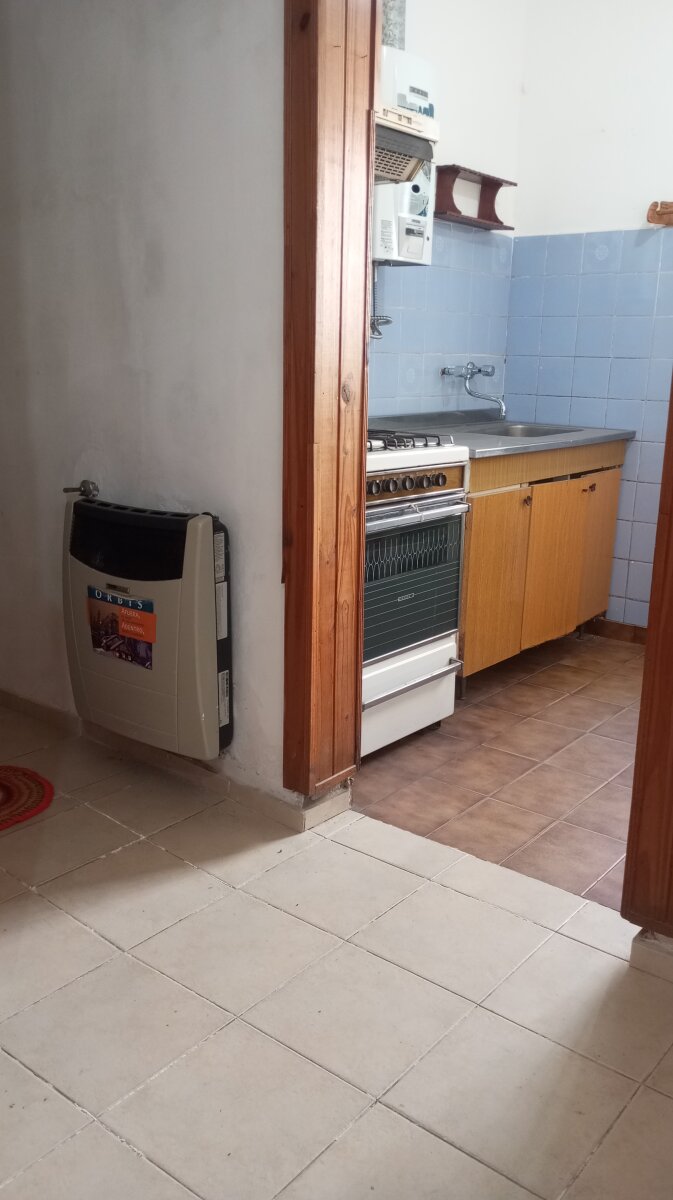 Oportunidad, casa en venta, 2 dormitorios, a 4 cuadras de Av Sabattini. Escritura — foto 11