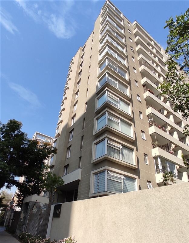 Depto En Venta 3D 2B 1E+Bod 48M² | Metro Lo Vial