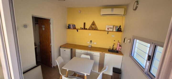 Departamentos de pasillo - Rosario - Venta