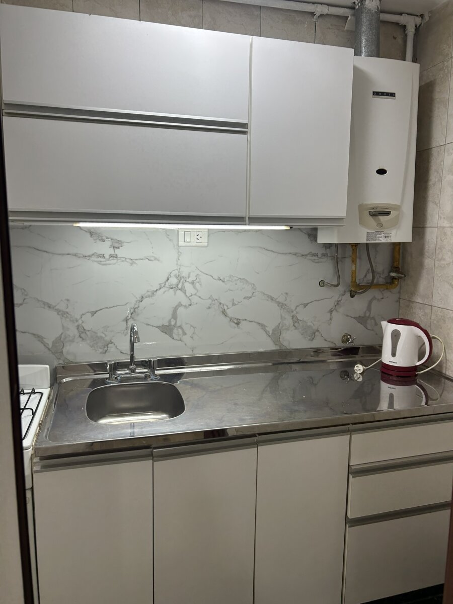 Abasto, Tucumán 3100, planta baja, 2 amb, 45m2, u$s 700 + expensas ( Agosto 2026= $ 90,000) + servicios. — foto 10