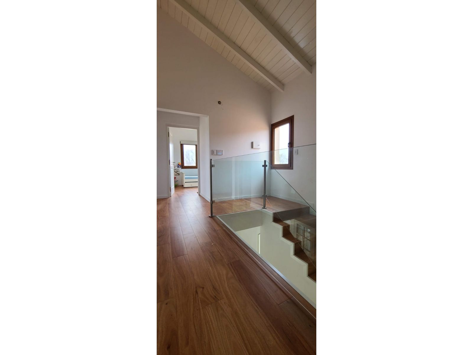 Hermosa casa en Alquiler - Barrio Las Casuarinas - 13