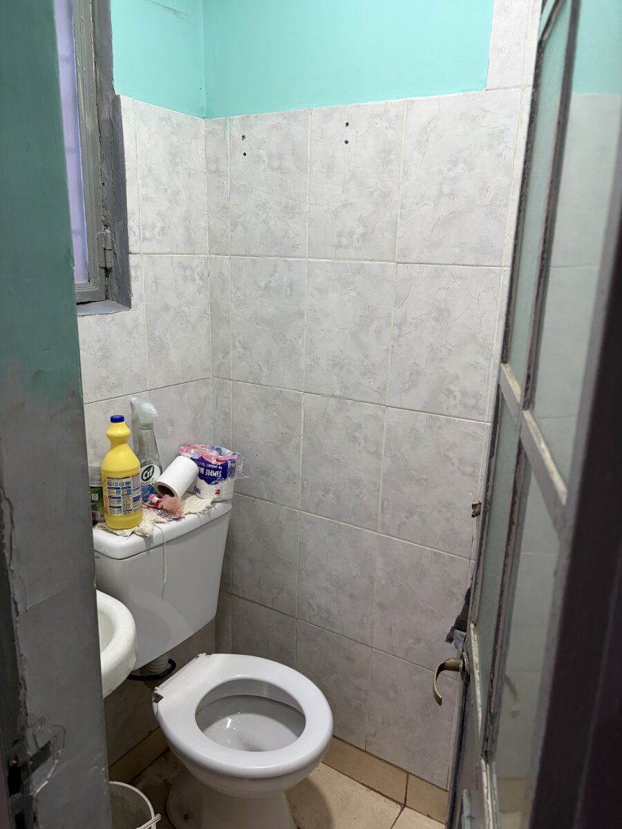 LOCAL EN VENTA EN MONSERRAT — foto 6