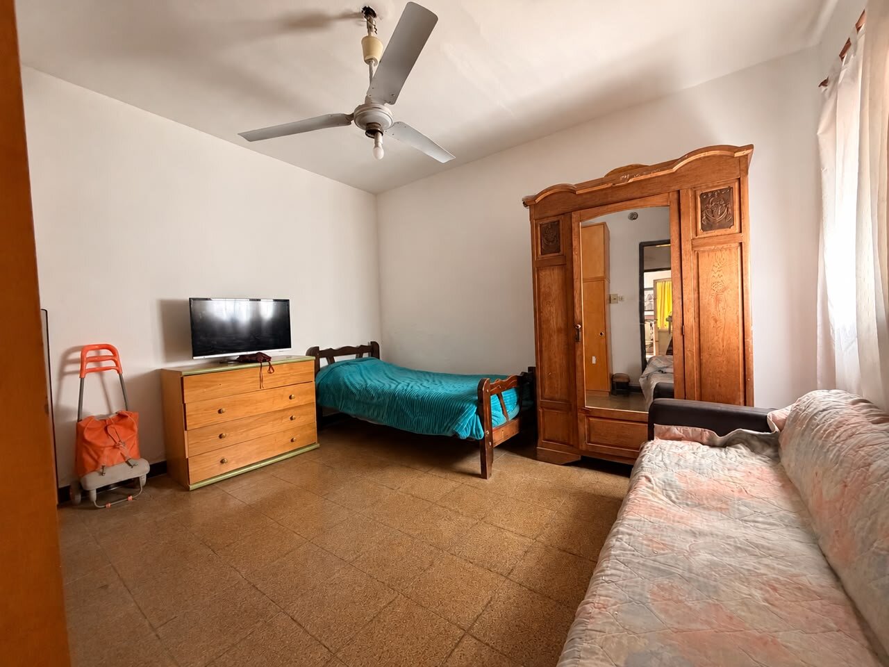 PH en venta de 2 dormitorios y 2 patios en General Pueyrredon - Imagen 12