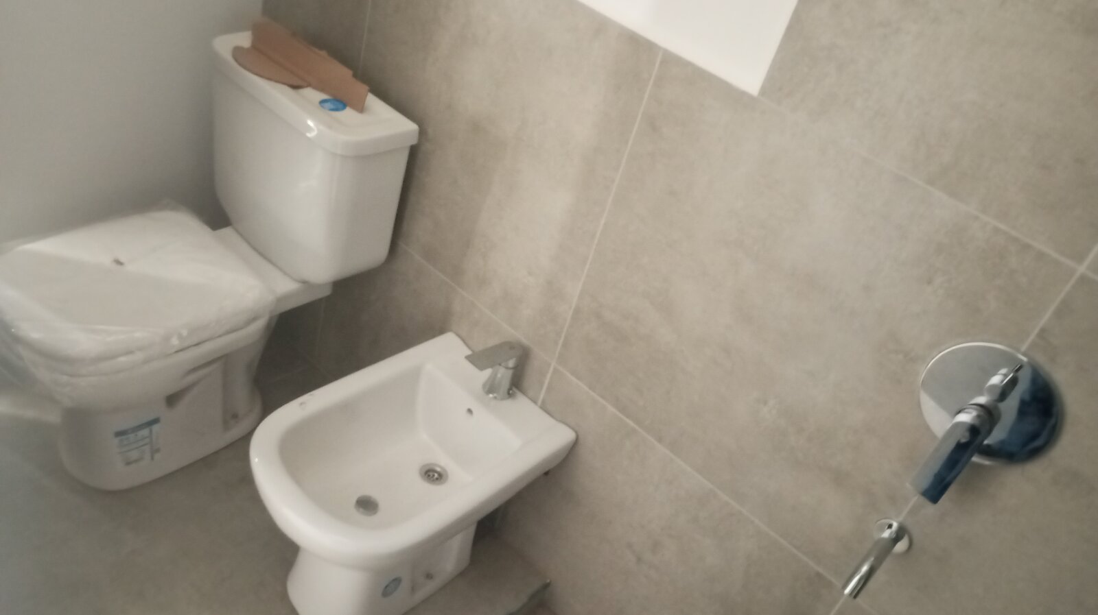 CASA A ESTRENAR , EN VILLA CATALINA, RIO CEBALLOS - 16