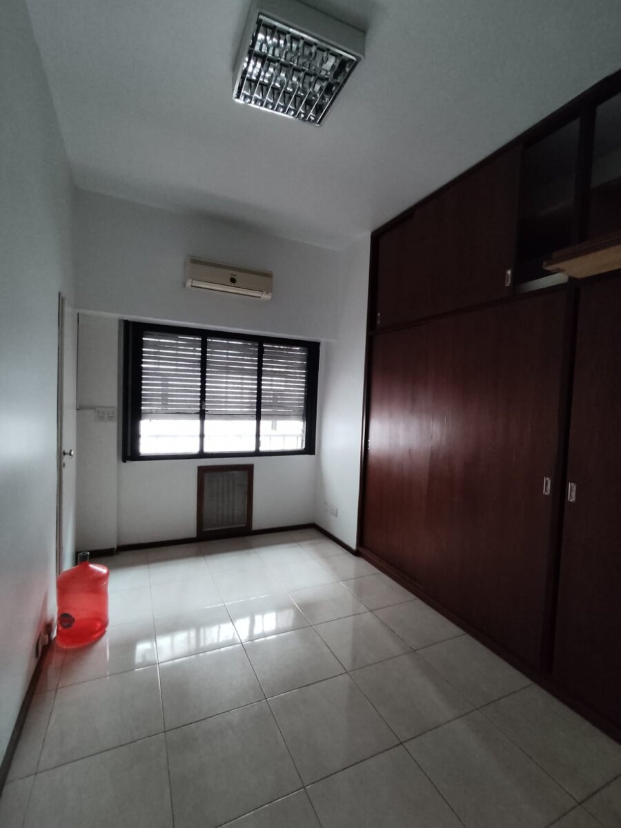 Oficina en alquiler, Cordoba 836 — foto 2