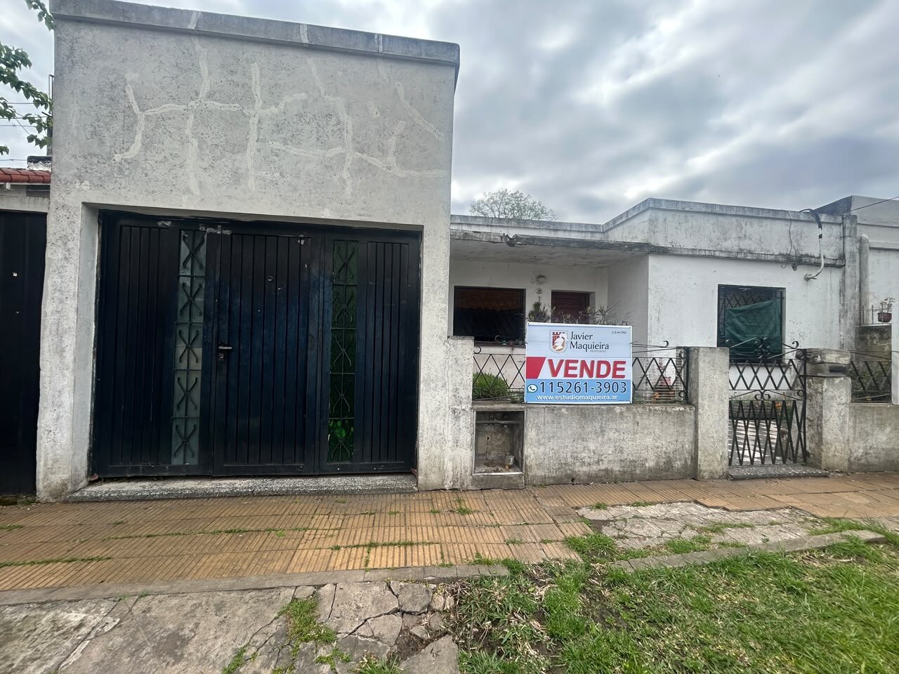 VENTA CASA APTA CRÉDITO-A RECICLAR-BELLA VISTA