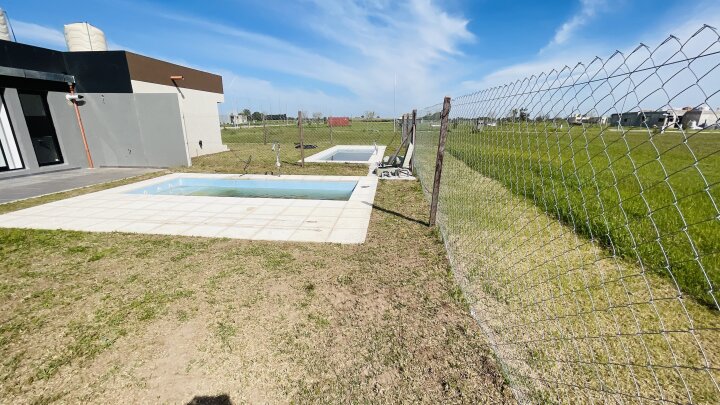 Casas - Pueblo Esther - Venta