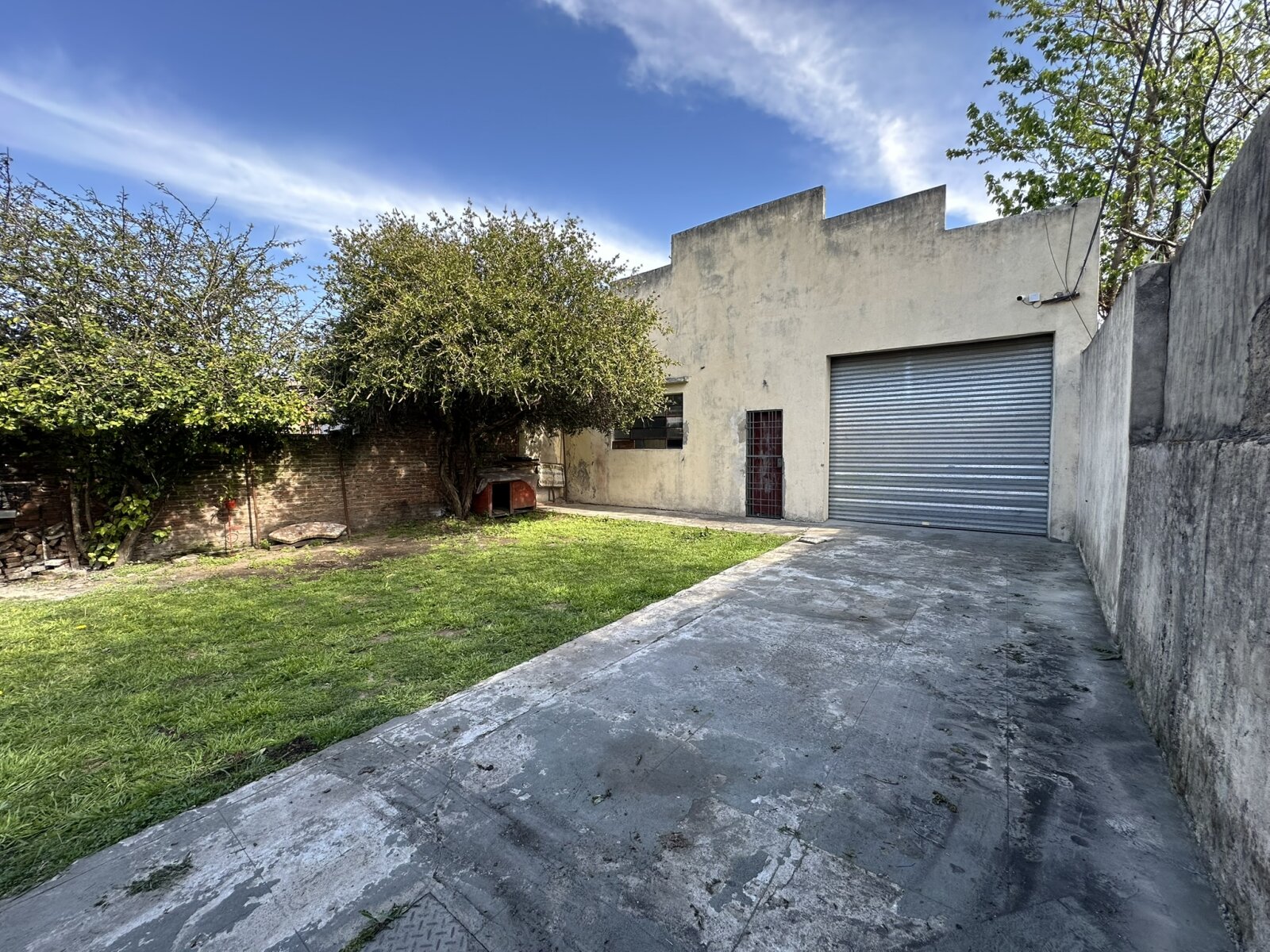 CASA 3 AMB. CON PARQUE + GALPÓN 120 M² - 44