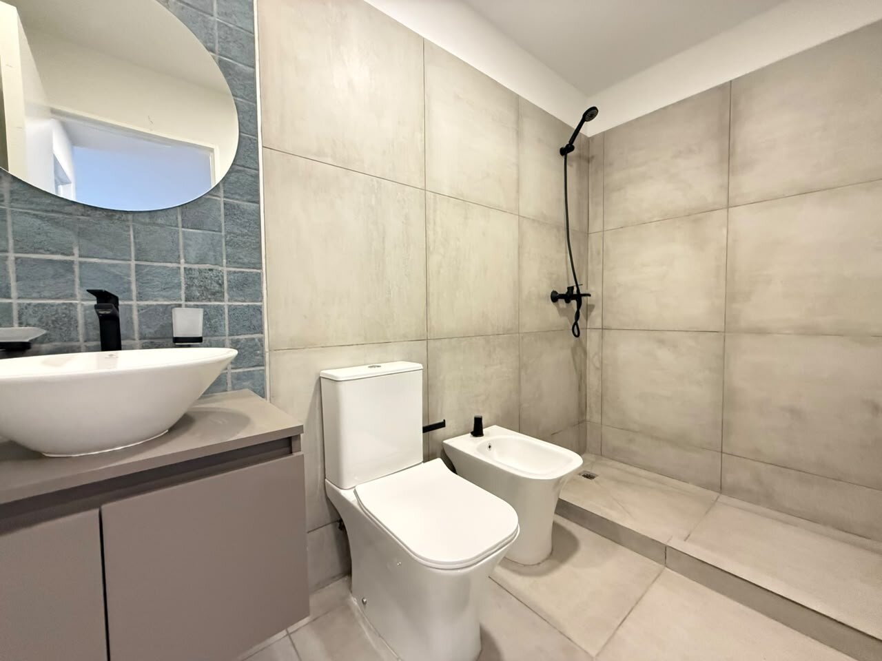 Alberdi Caseros 881 - Departamento 1 Dormitorio con Patio - Planta Baja — foto 8