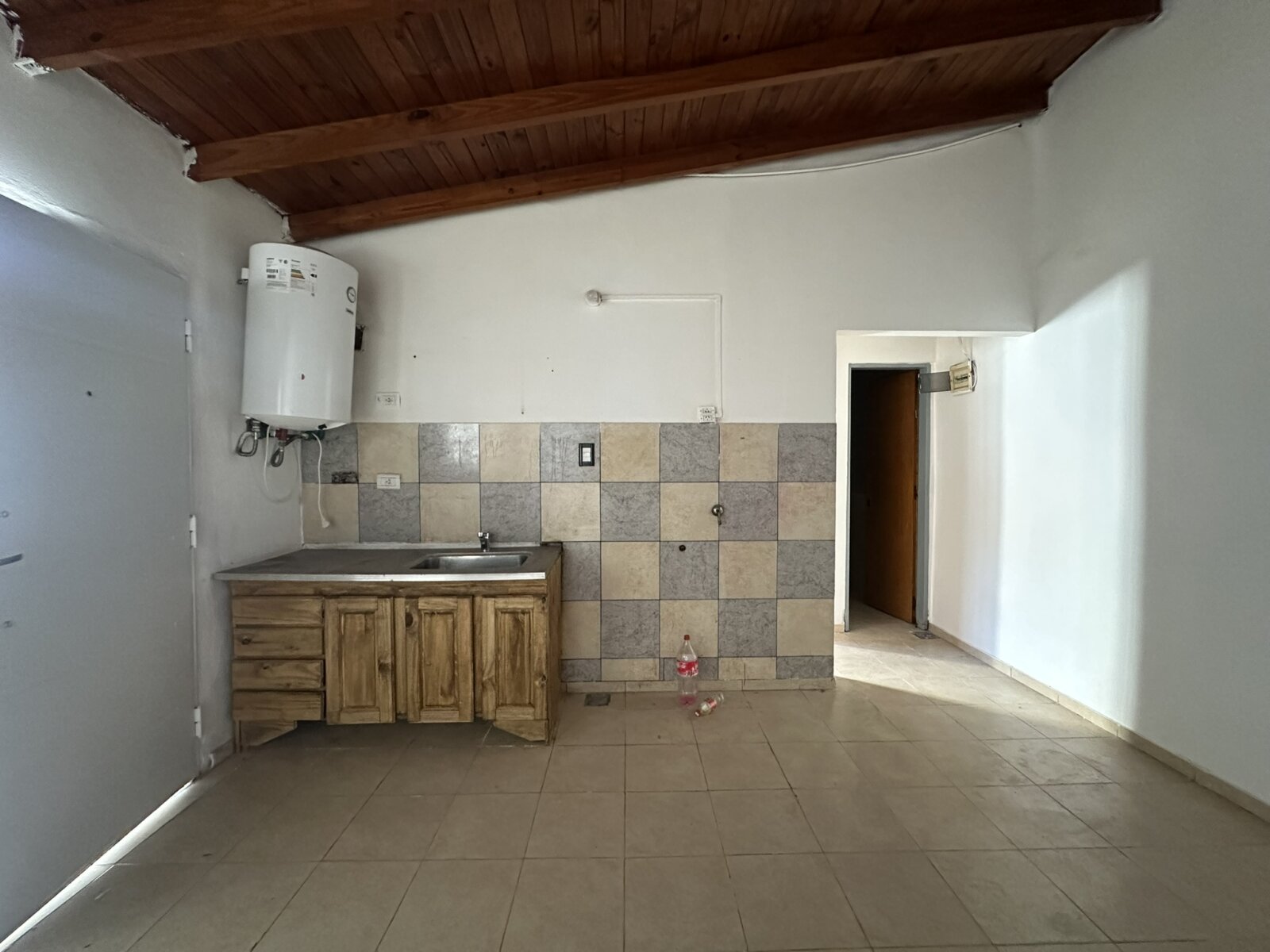 DEPARTAMENTO INTERNO 2 AMB. CON PATIO PROPIO - 2