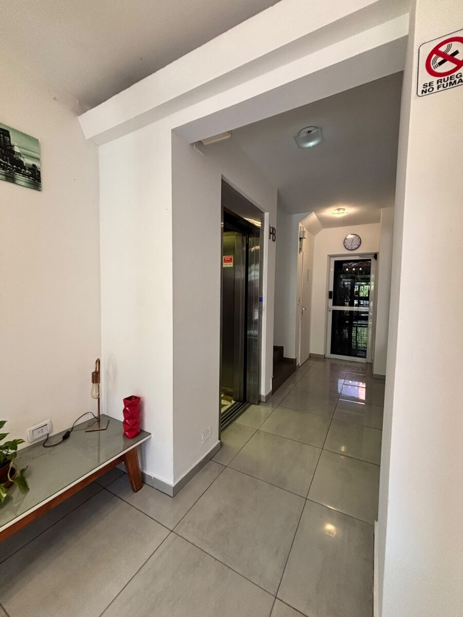 Departamento 2 ambientes con balcón en alquiler - 13