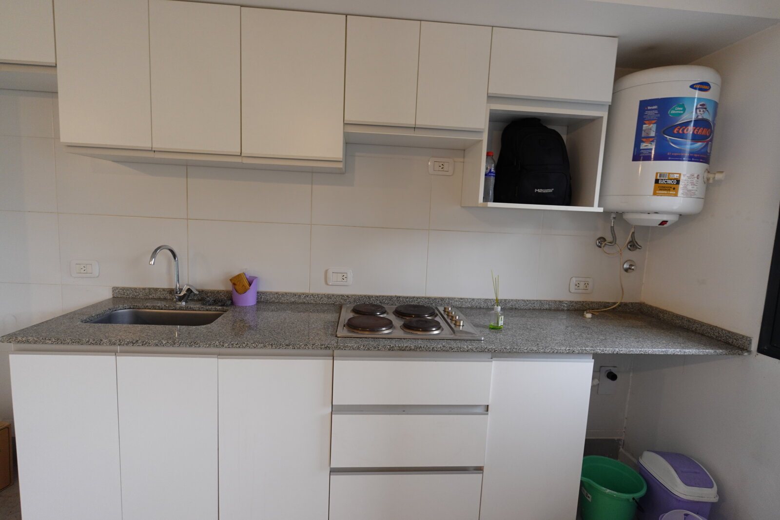 Monoambiente en barrio Refinería — foto 11