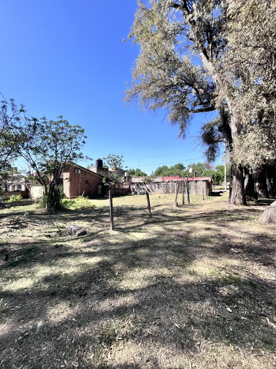 Lote en Venta Parque Vélez Sarsfield | 276 m² | Escritura | Potencial 2 Unidades - 2