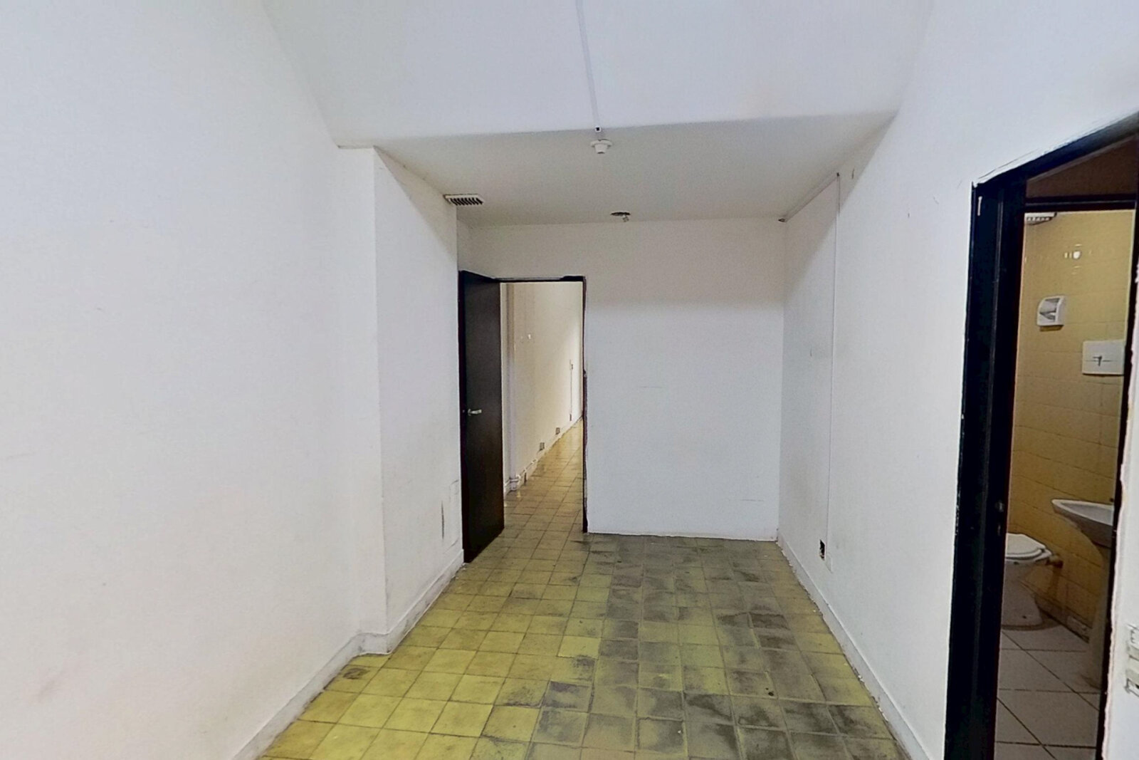 ALQUILER LOCAL COMERCIAL ONCE - 19