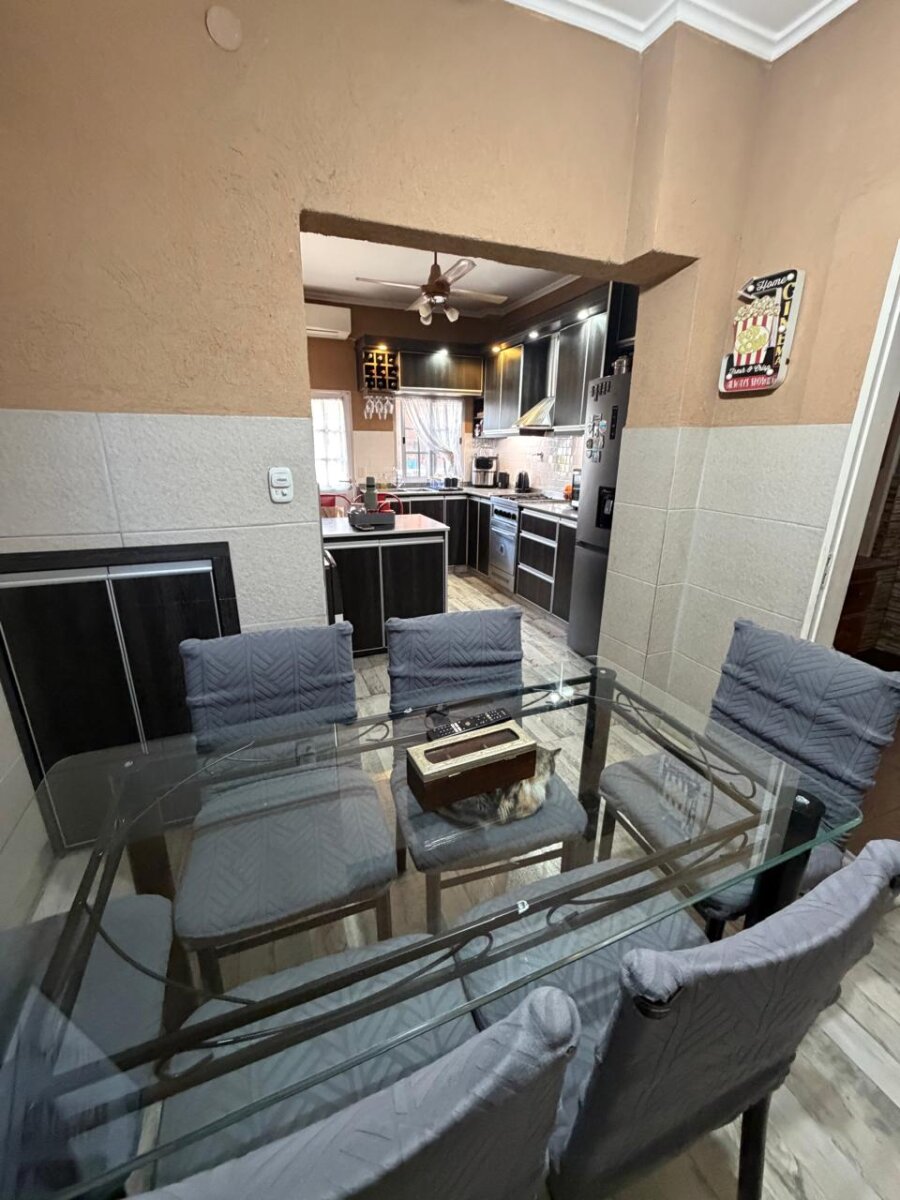 Casa 5 ambientes Villa luzuriaga - 20