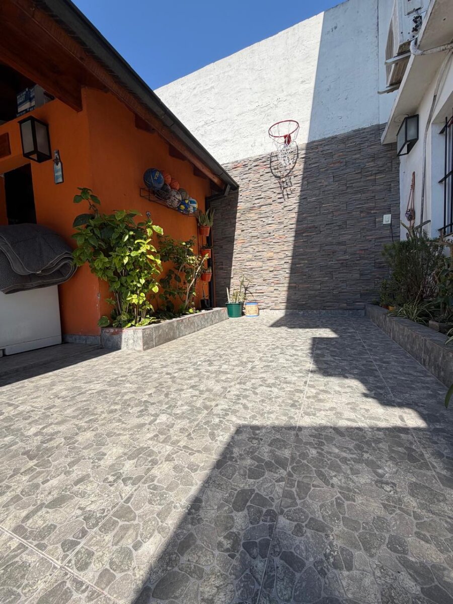 Casa 5 ambientes Villa luzuriaga - 35