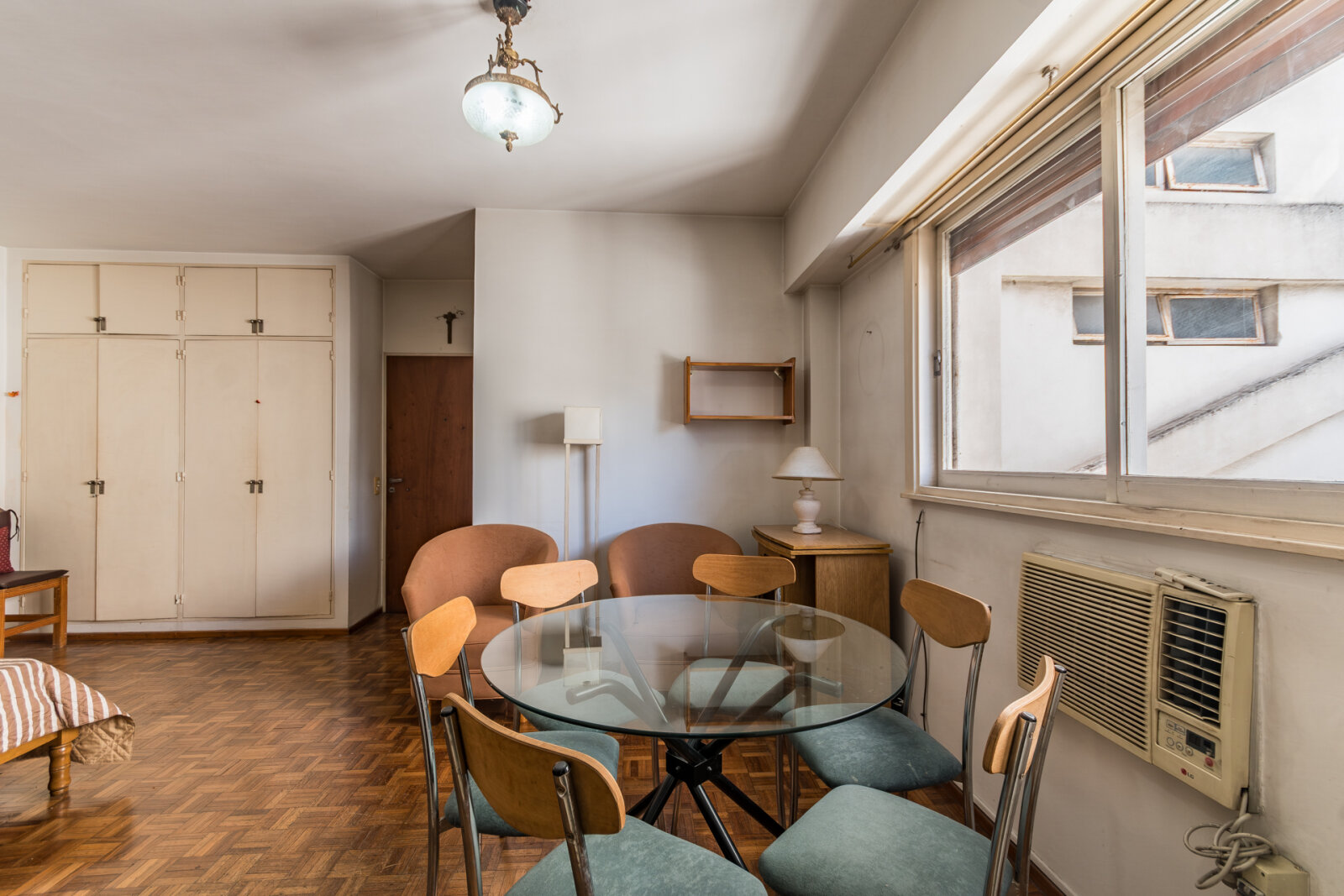 VENTA - Monoambiente - Luminoso - Retiro -Amoblado — foto 14