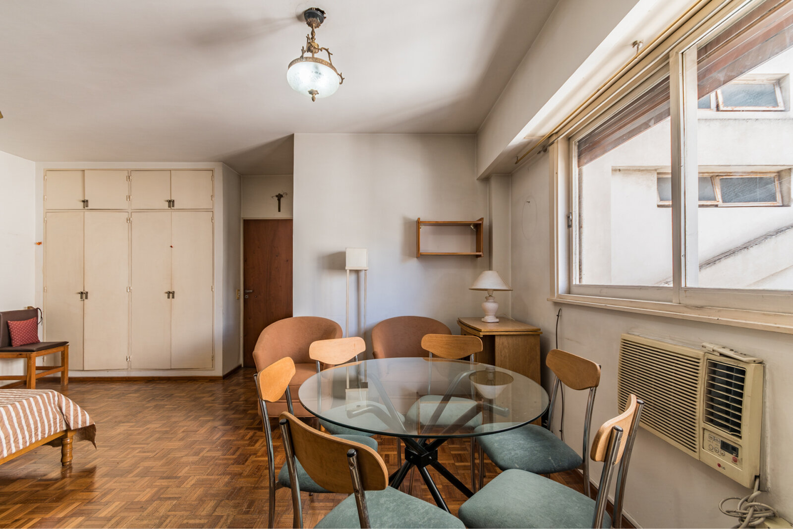 VENTA - Monoambiente - Luminoso - Retiro -Amoblado — foto 6