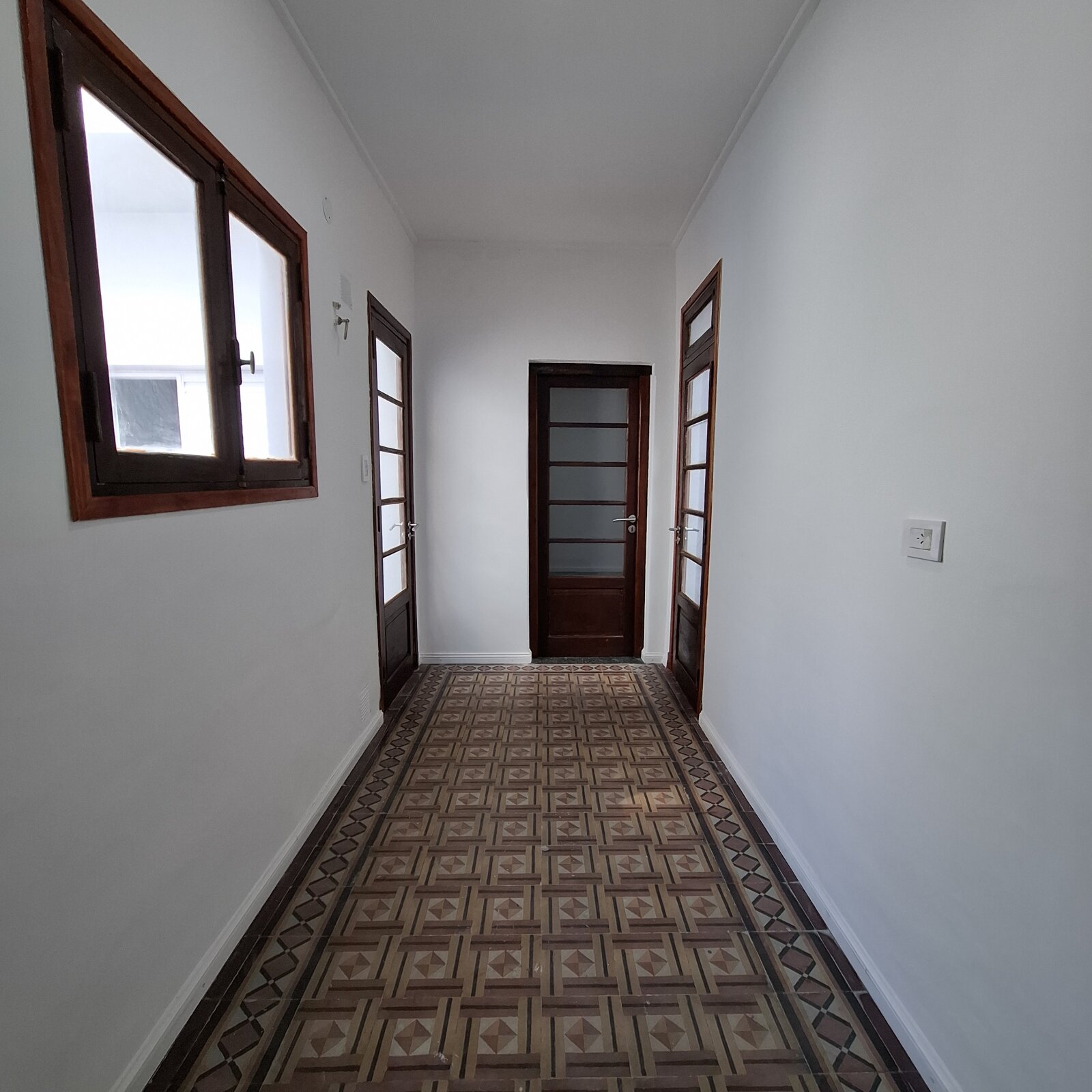 Impecable Departamento de pasillo de 3 dormitorios — foto 6