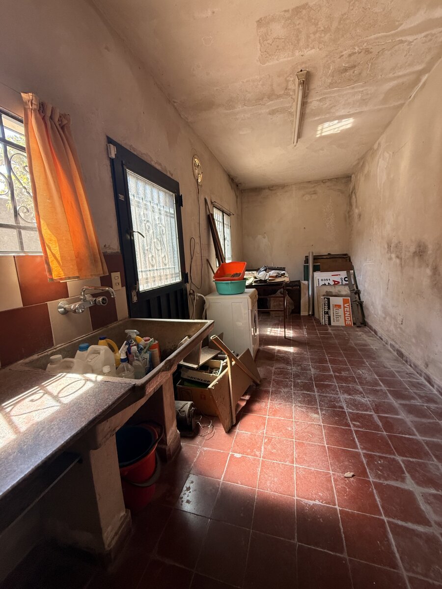 A mts de Richieri y Javier Diaz Casa 4 dormitorios — foto 12