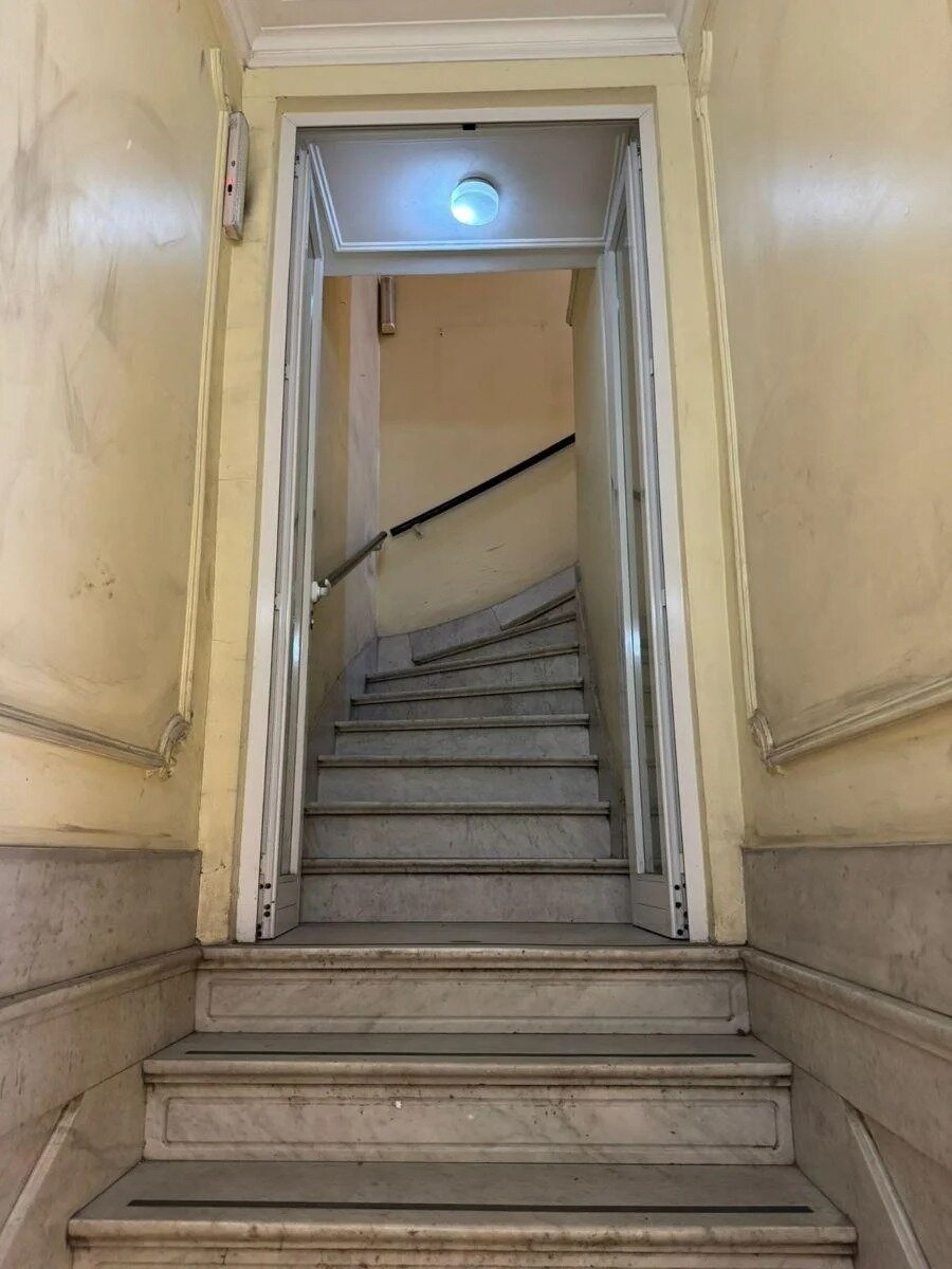 San Nicolás, Viamonte 922, 400 m², 7 baños, LOTE PROPIO, venta USD 420.000 — foto 2