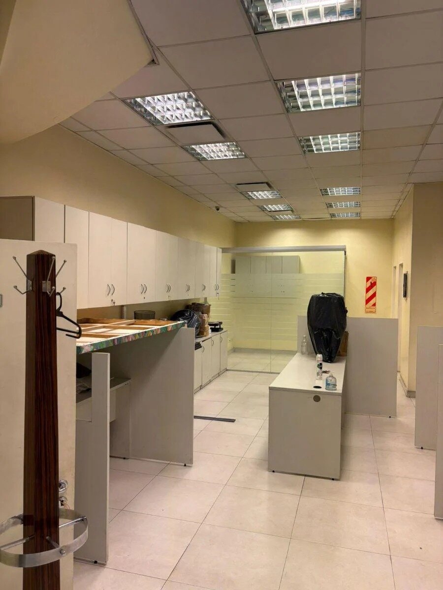 San Nicolás, Viamonte 922, 400 m², 7 baños, LOTE PROPIO, venta USD 420.000 - 37