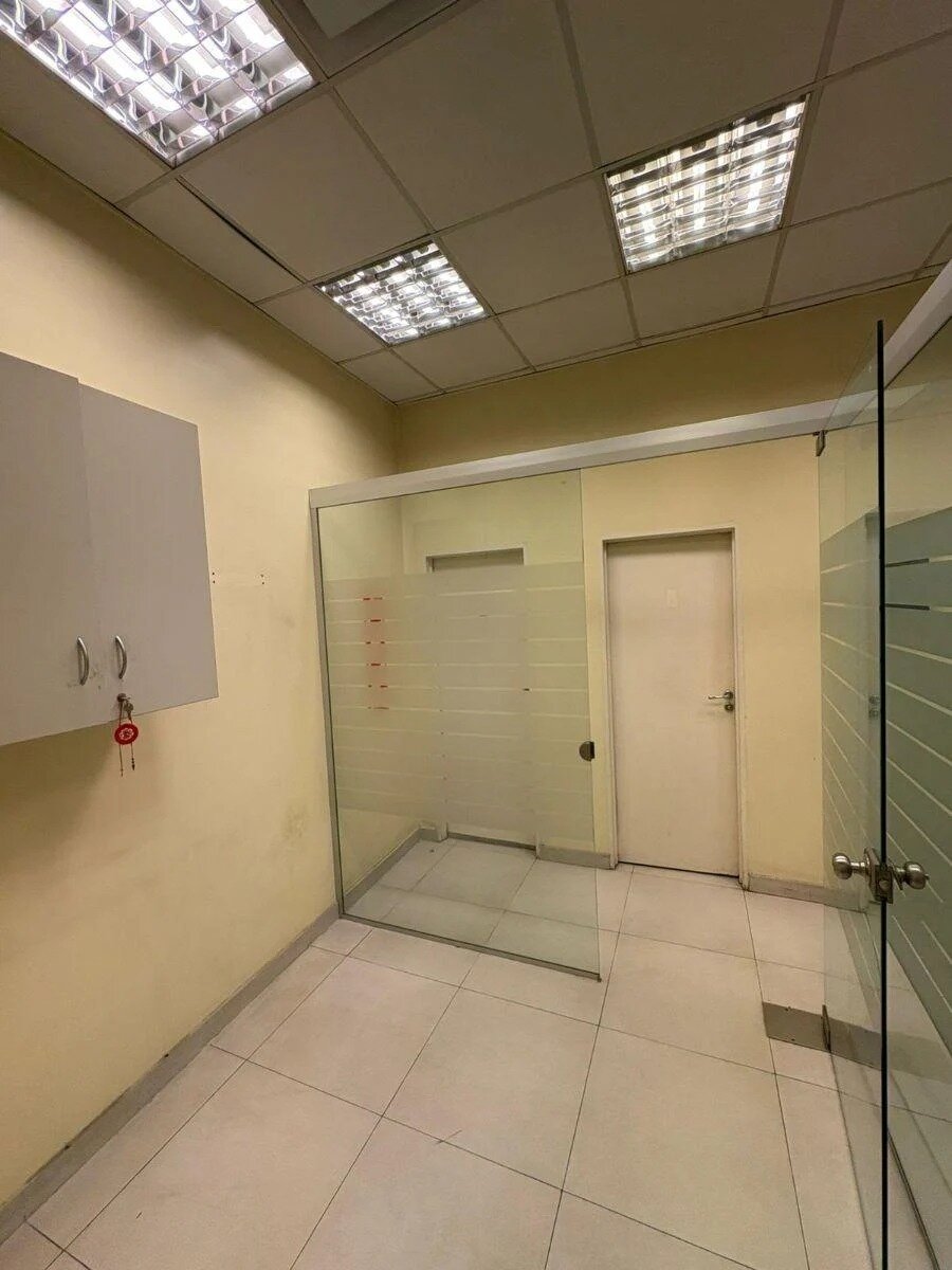 San Nicolás, Viamonte 922, 400 m², 7 baños, LOTE PROPIO, venta USD 420.000 - 35