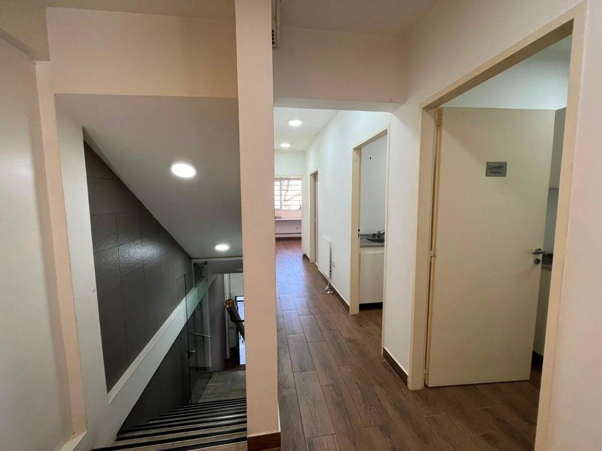 Mataderos, Cosquín 2400, 332m², 4 baños, Edificio de 2 Plantas, Alquiler $ 4.500.000 - 8
