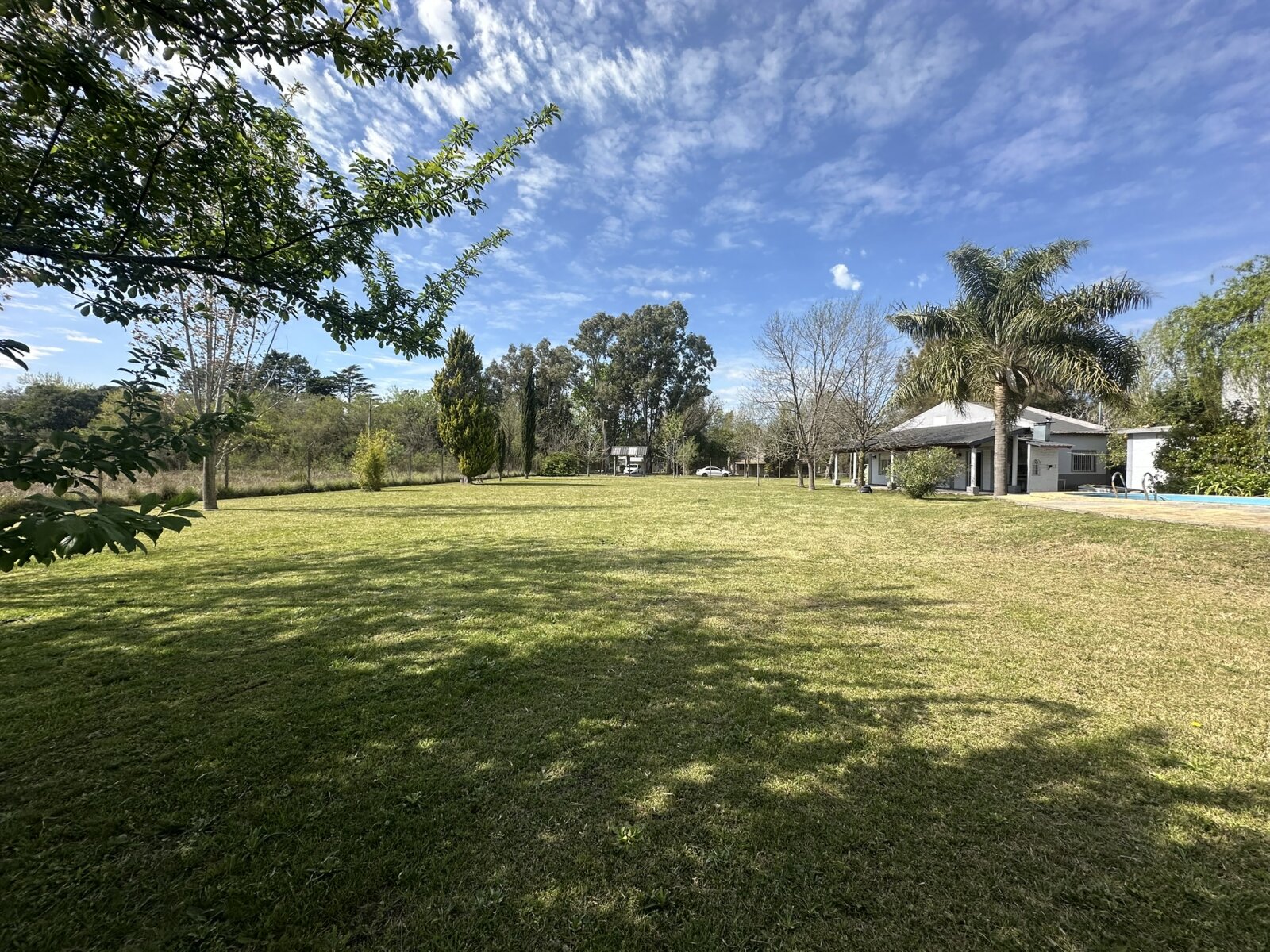 CASA QUINTA DE 2.680 M² CON PILETA – LOS OMBÚES, F. VARELA - 33