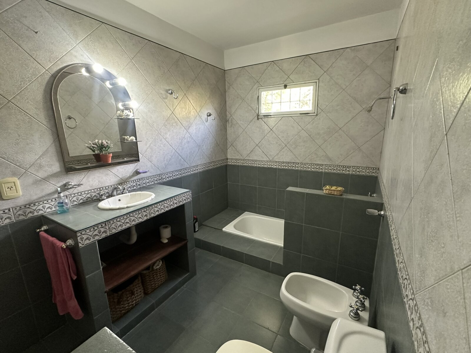 CASA QUINTA DE 2.680 M² CON PILETA – LOS OMBÚES, F. VARELA — foto 13