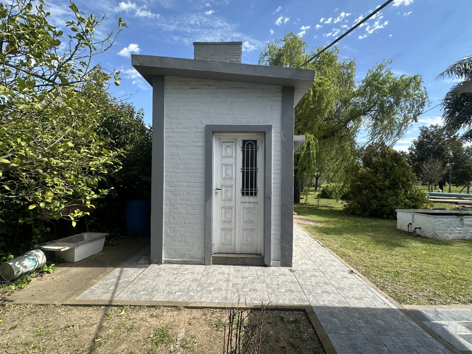 CASA QUINTA DE 2.680 M² CON PILETA – LOS OMBÚES, F. VARELA - 25