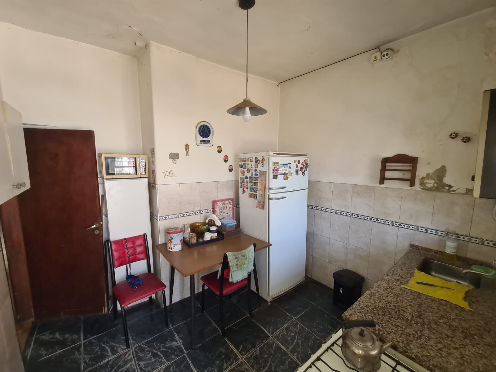 Casa en Venta de 2 dorm. en Alberdi+Departamento interno 2 dorm. — foto 6