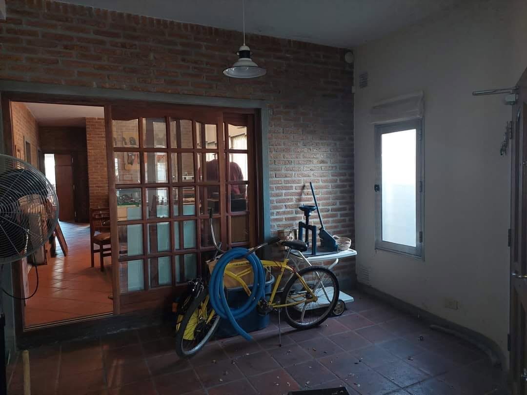 CASA DE 4 DORMITORIOS VISTA FRANCA AL RIO — foto 11