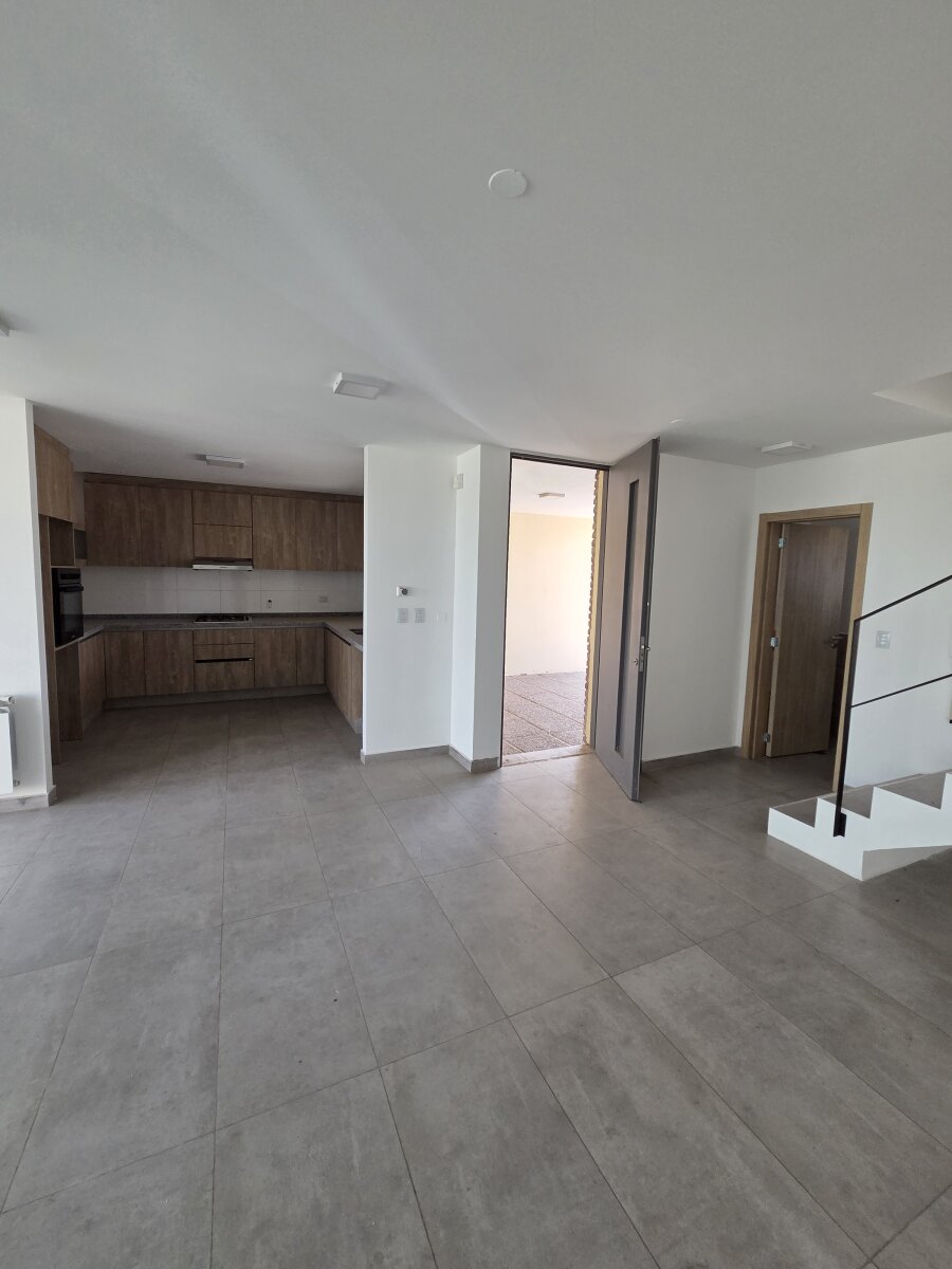 VENTA-SAN IGNACIO VILLAGE-DUPLEX 3DORM-MODERNO HERMOSO!