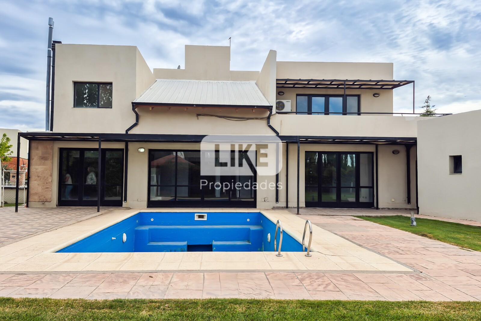 CASA COMAHUE GOLF CLUB