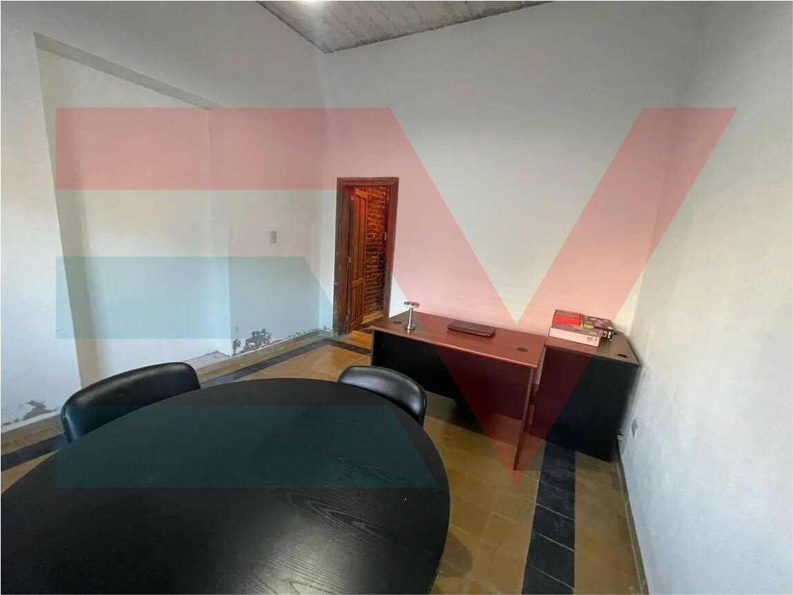 VENTA. B° PUEYRREDON. EXC UBICACION. CASA 2 DORM 2 BAÑOS + GARAGE — foto 9