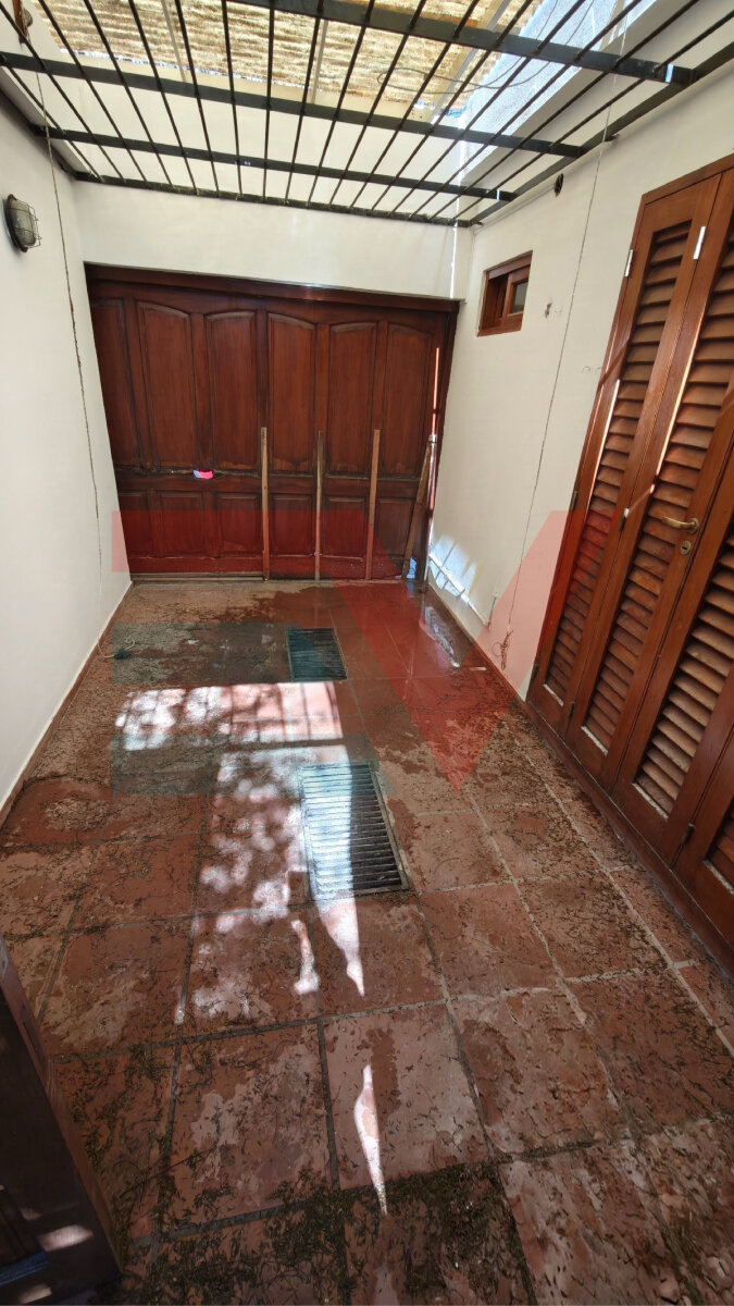 ALQUILER. BARRIO COLON. A MTS DE SABATTINI. CASA 2 DORM 100 M2 GARAGE - Imagen 13