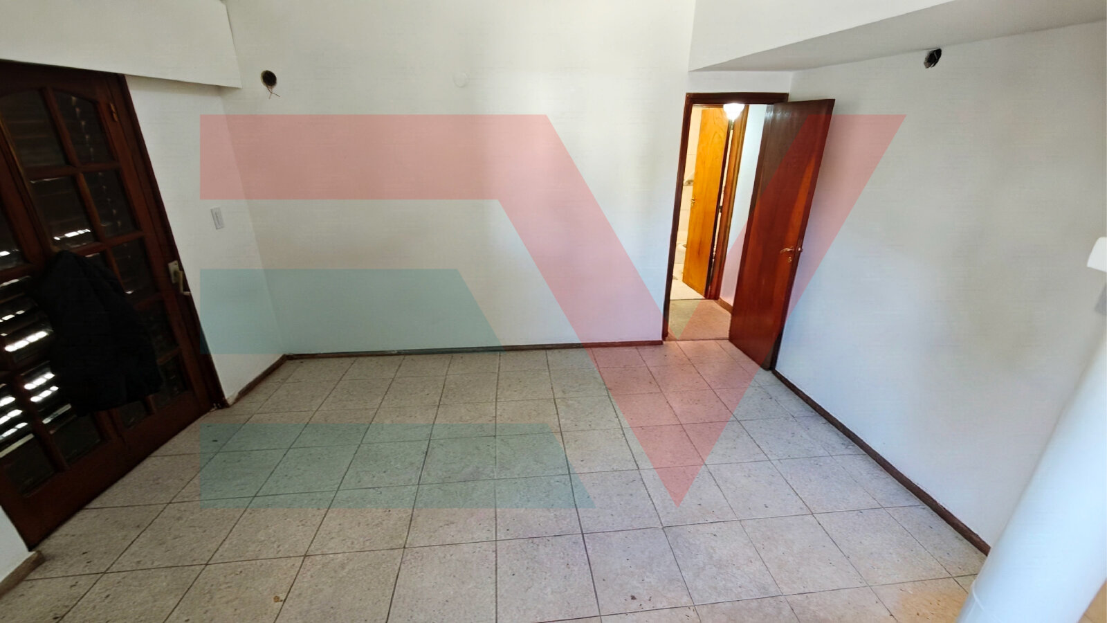 ALQUILER. BARRIO COLON. A MTS DE SABATTINI. CASA 2 DORM 100 M2 GARAGE - Imagen 3