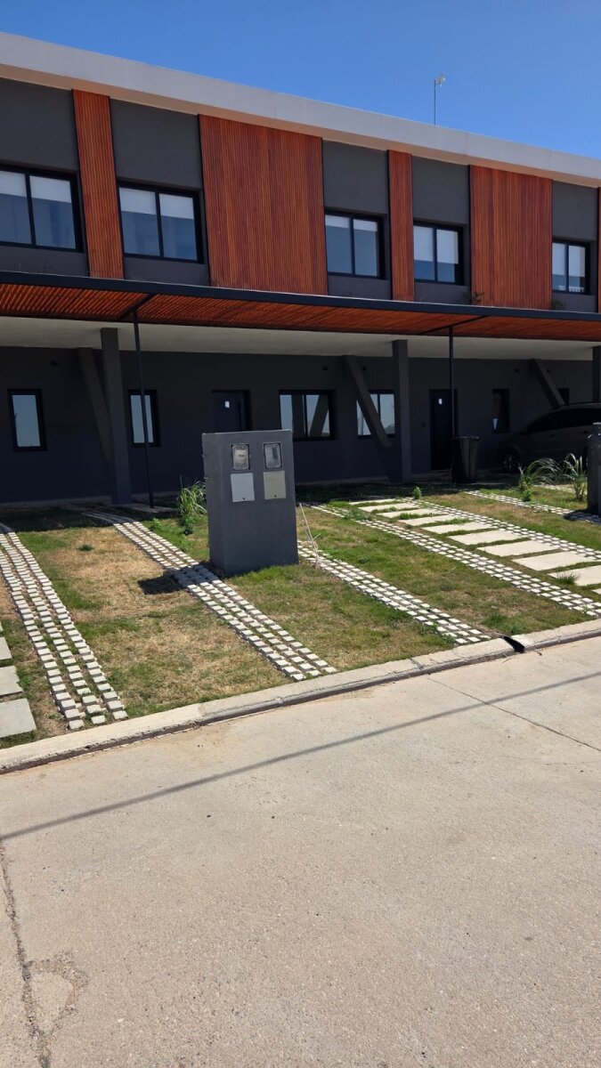 Venta Duplex Campos de Manantiales — foto 3