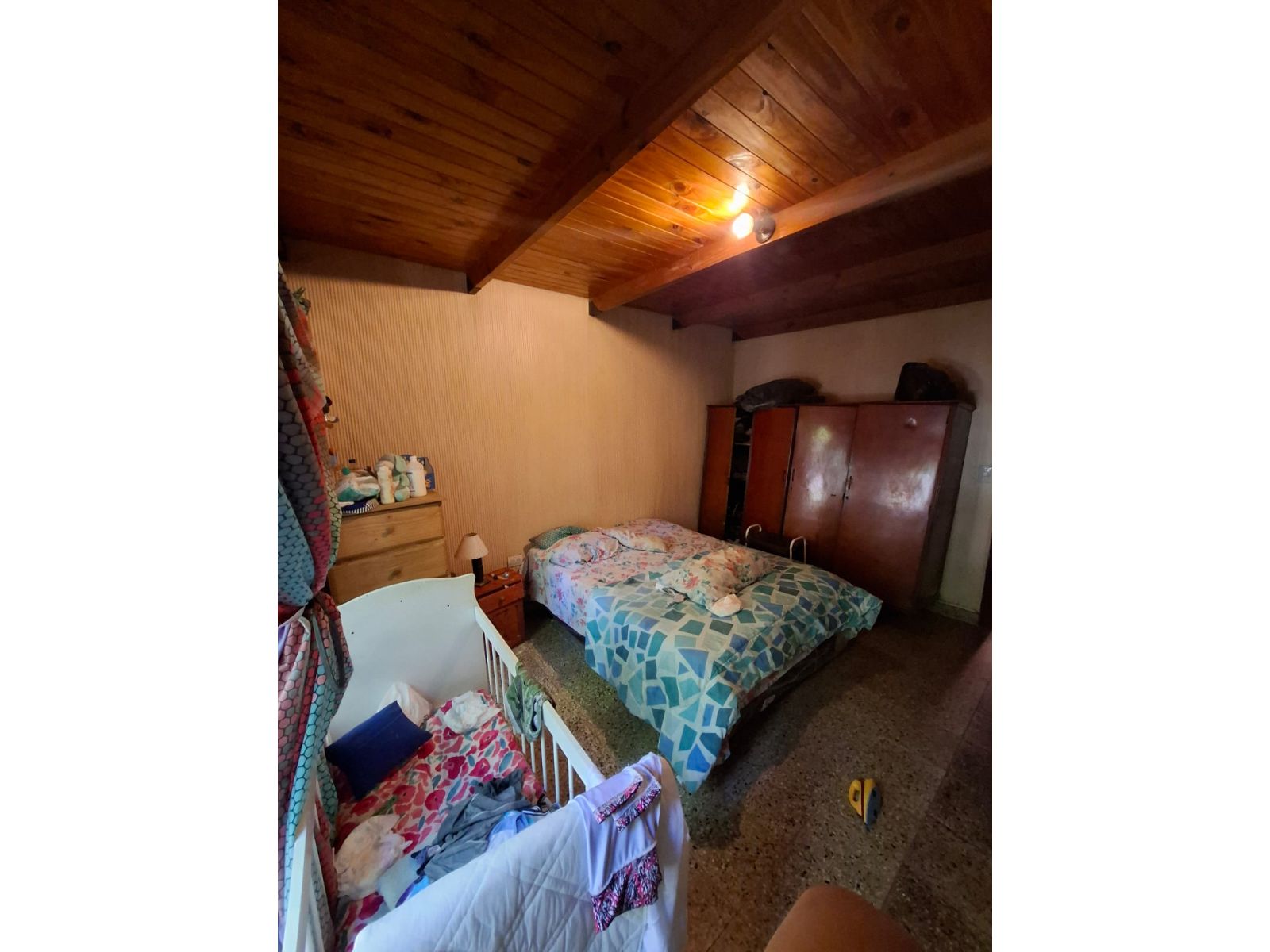 Amplia casa en venta con garaje. Dos casas en una. Apto credito. - 18