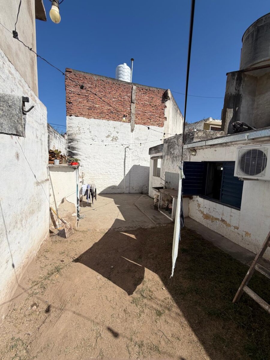 Venta - Casa interna 1 dormitorio - B° Colon - Imagen 12