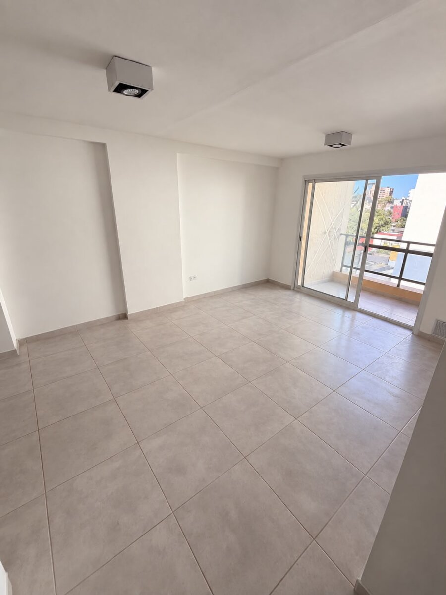 DEPARTAMENTO 1 DORMITORIO EN VENTA – EDIFICIO HERMINIO | AV. DUARTE QUIRÓS 2100 — foto 2