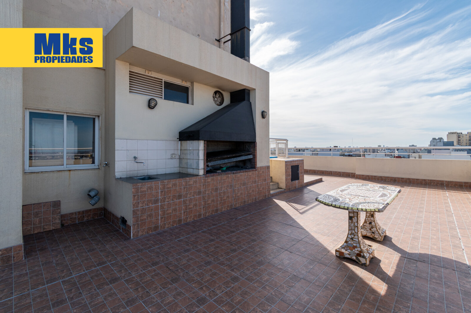 Departamento en venta 3 ambientes. Balcon al contrafrente. Piso alto. Av Montes de Oca. - 18